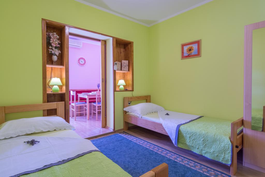 Apartment Danica Maslenica Luaran gambar