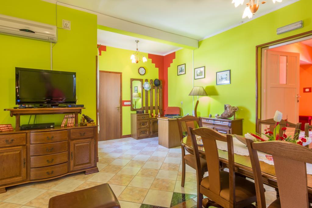 Apartment Danica Maslenica Luaran gambar