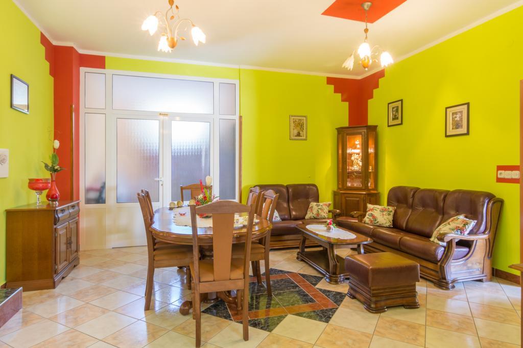 Apartment Danica Maslenica Luaran gambar